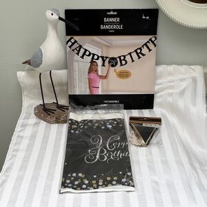 Amscan Black and Gold Happy Birthday Set - 2 Banners and 1 Tablecloth